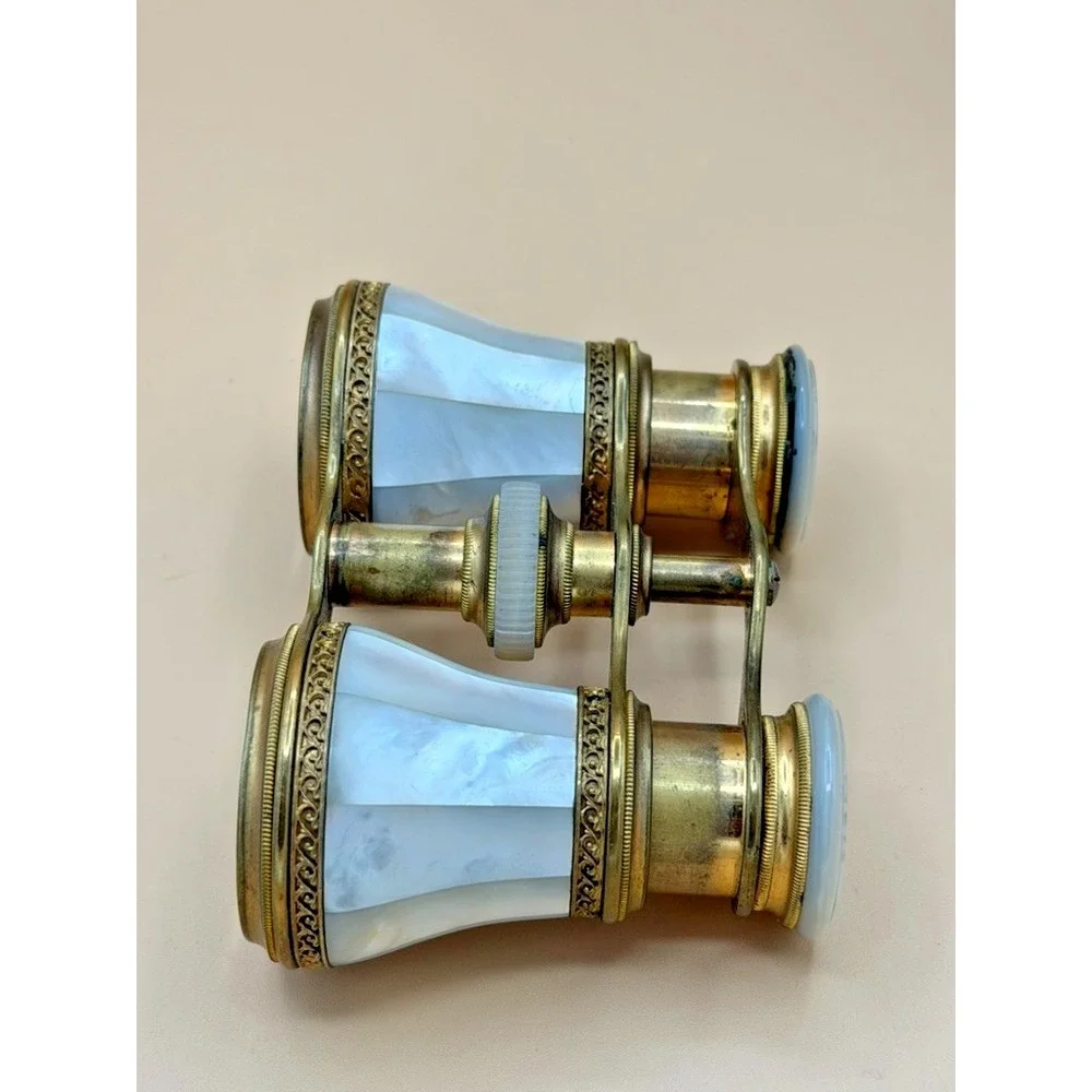 Antique Geo H Doerr Spokane Paris Mother of Pearl Opera Glasses w/ Case